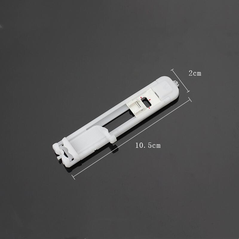 Automatic Button Hole Foot Loc - Rolled Hem Foot recension och pris